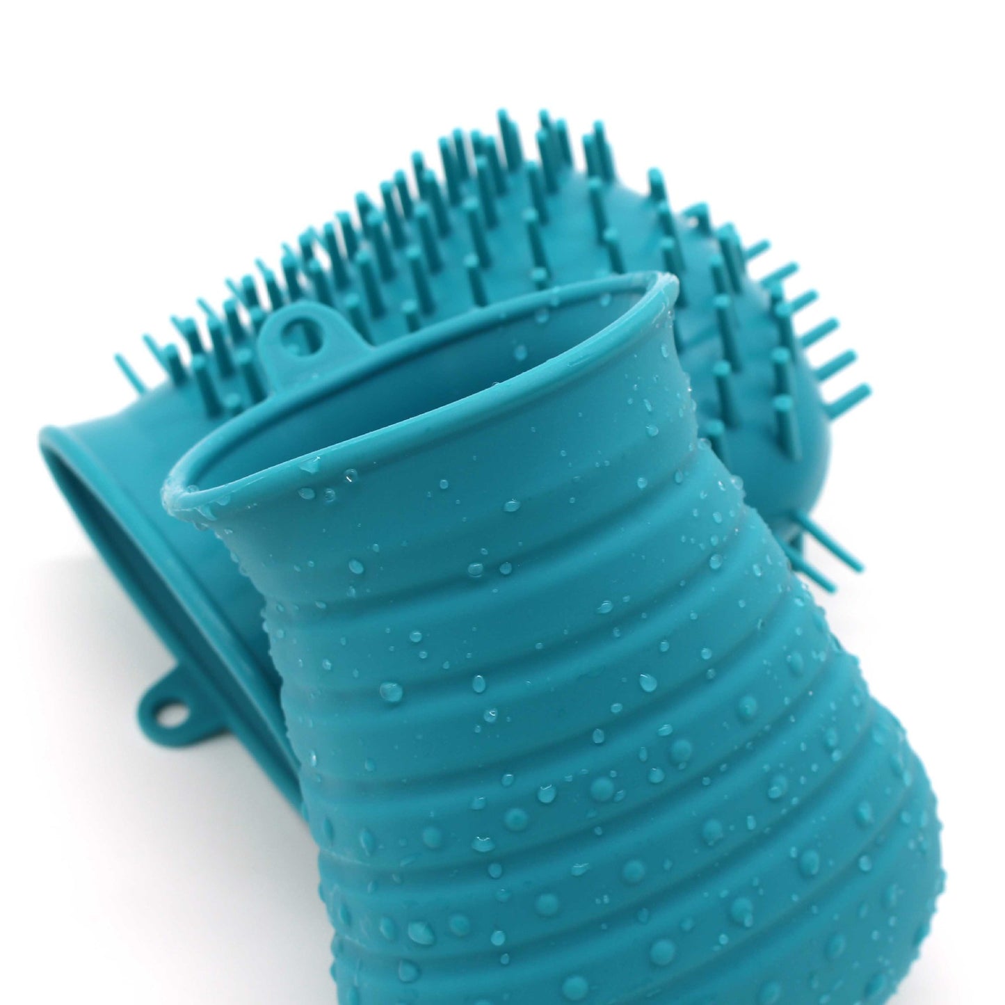 Portable Dog Paw Cleaner Cup – Gentle Silicone Brush for Shiba Inu & Small Breeds