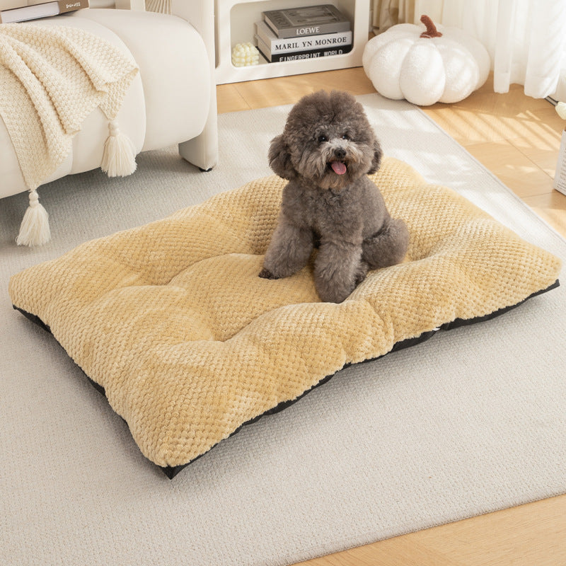 Winter Warm Pet Bed – Soft, Insulated Nest Mat for Comfort & Coziness